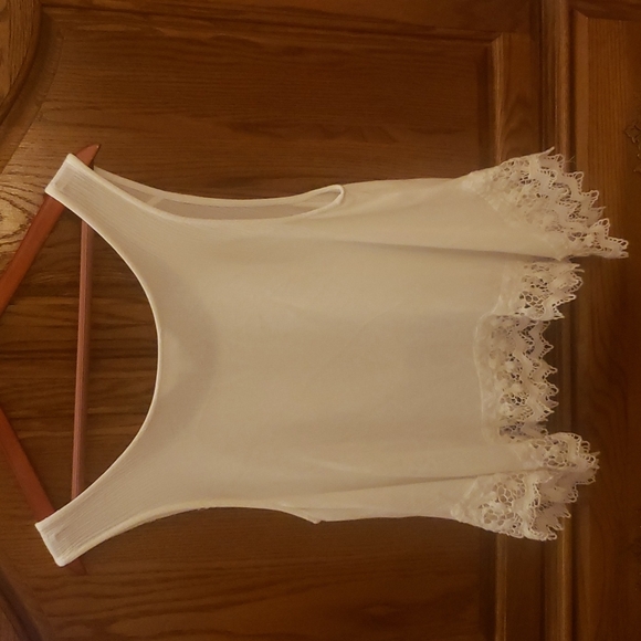 Marilyn Monroe Top! - Picture 2 of 6